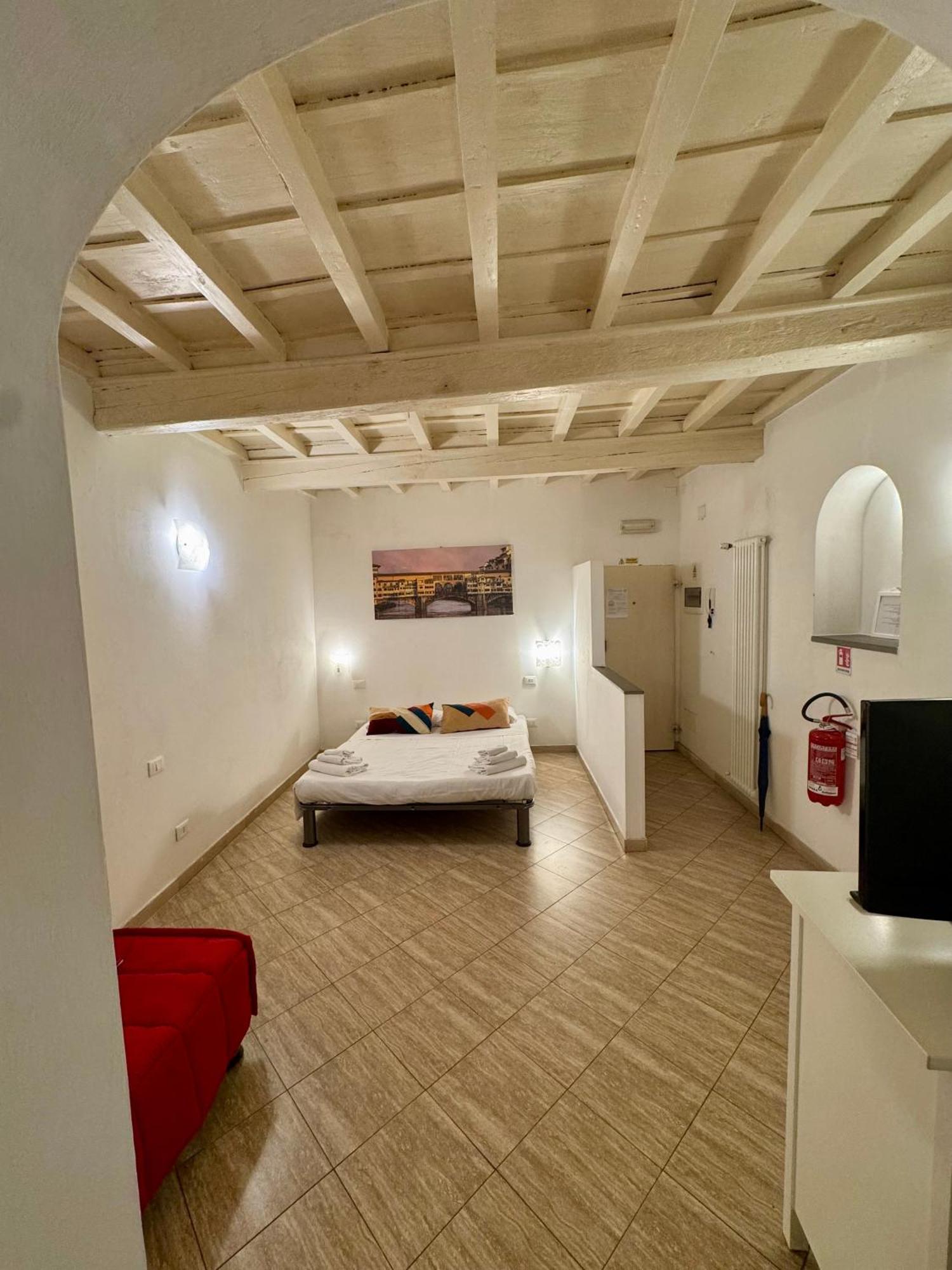 Lovely Portion Of Property Few Steps From Basilica Santa Croce Florencia Exterior foto
