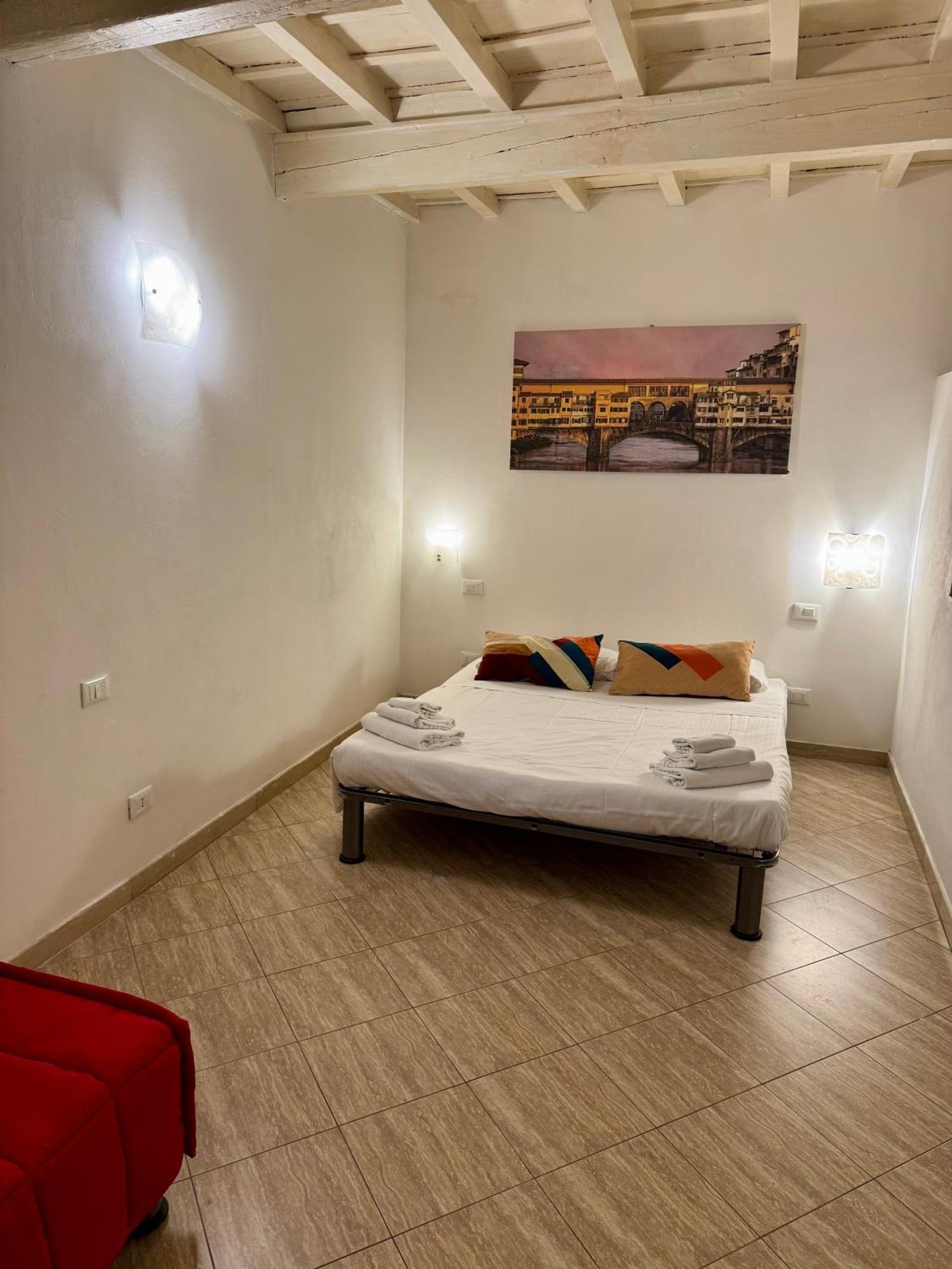 Lovely Portion Of Property Few Steps From Basilica Santa Croce Florencia Exterior foto